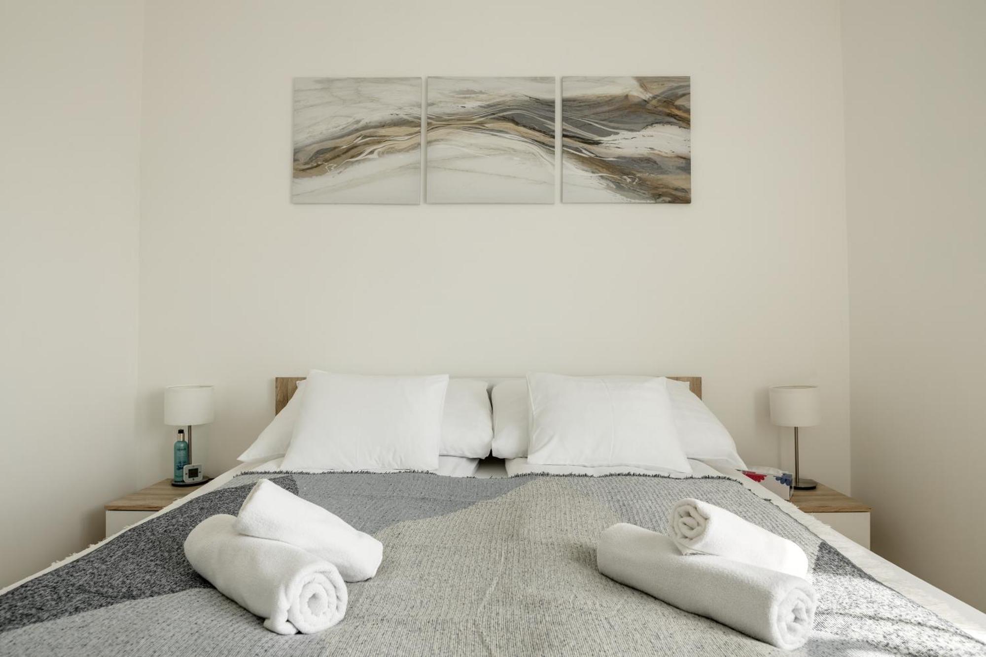 Malompark Apartman With Free Parking Debrecen Eksteriør bilde