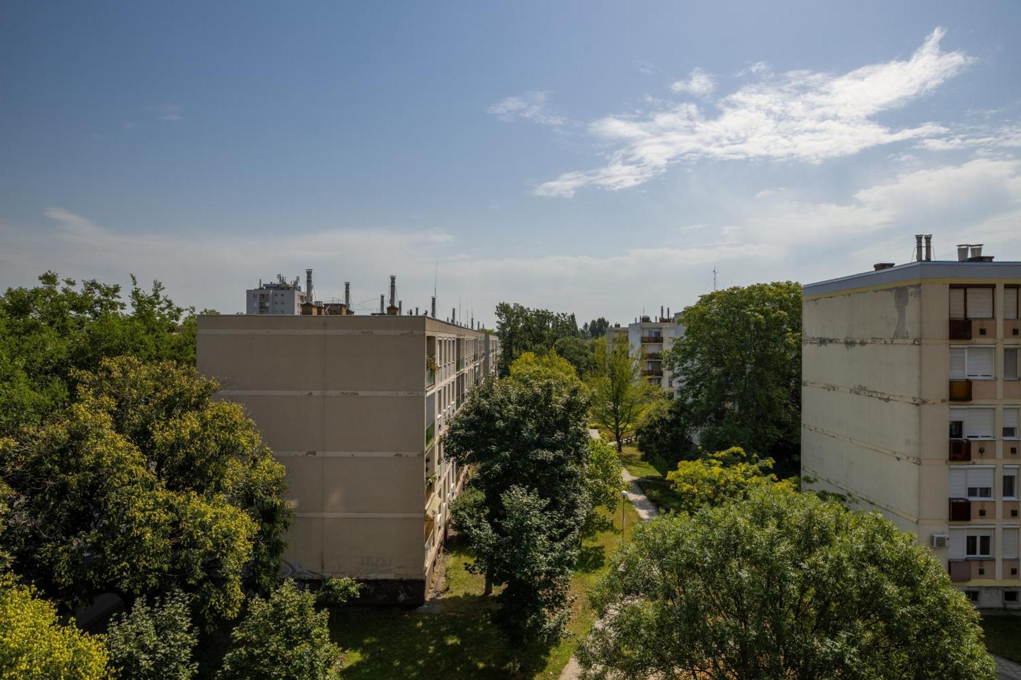 Malompark Apartman With Free Parking Debrecen Eksteriør bilde