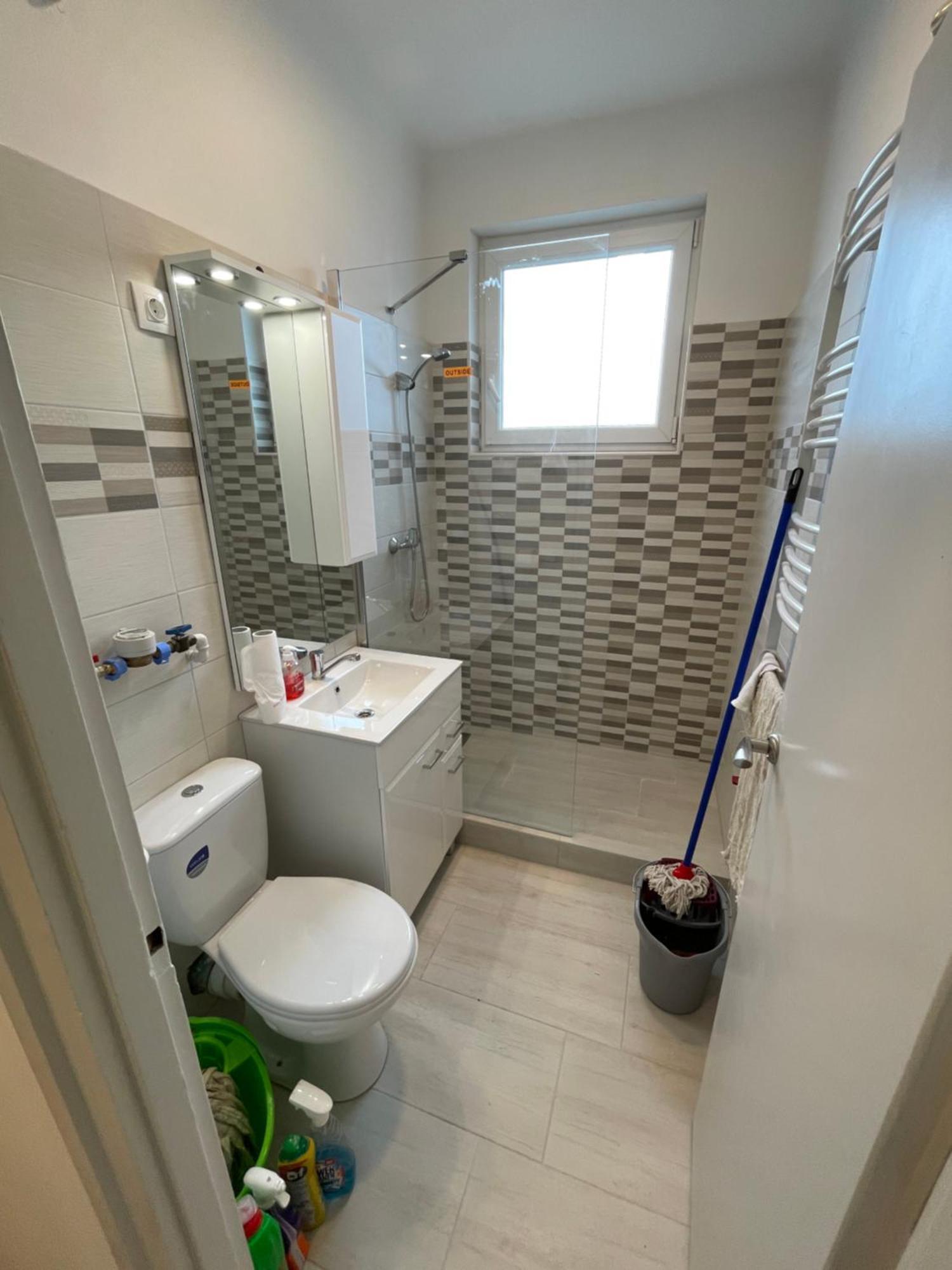 Malompark Apartman With Free Parking Debrecen Eksteriør bilde